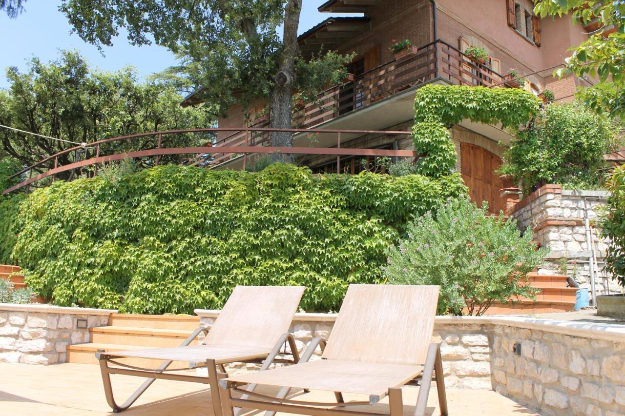 B&B Casa Sanni Пассіньяно-суль-Тразімено Екстер'єр фото